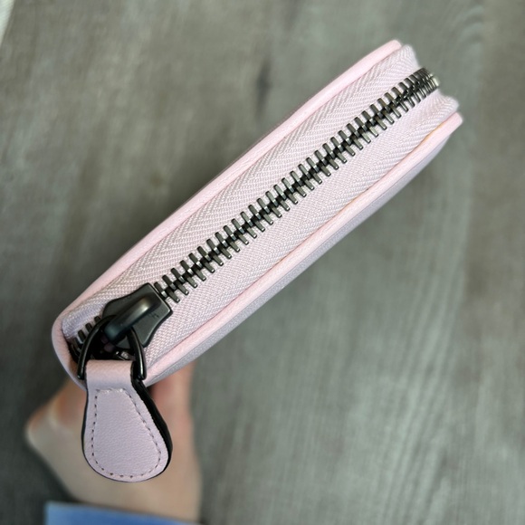 Bottega Veneta Intrecciato Leather Round Zippy Long Wallet Dog Motif Pink - Picture 4 of 16